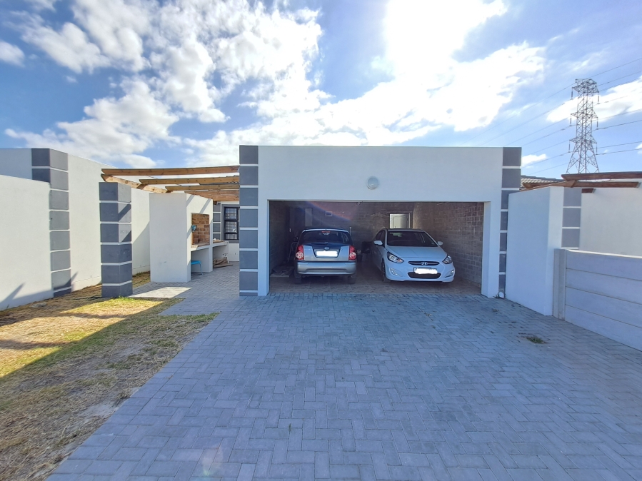 3 Bedroom Property for Sale in Houghton Place Western Cape